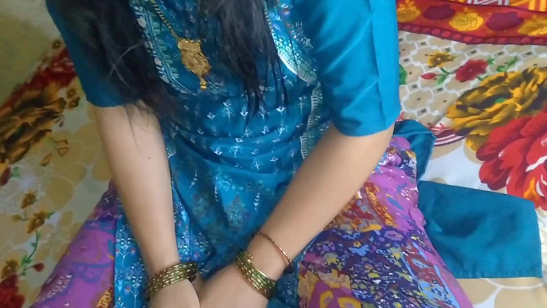 Shima kumari44: Fille au hasard, villageoise desi, chatte étroite, première vidéo X, sexe...