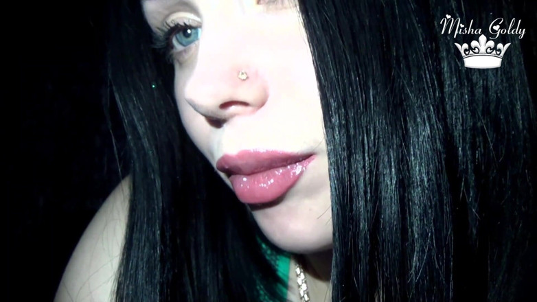 Goddess Misha Goldy: I made my lips bigger! Lips bigger - cum faster!