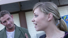 Hot Girlz: Возбужденные симпатичные пары трахаются повсюду и развлекаются