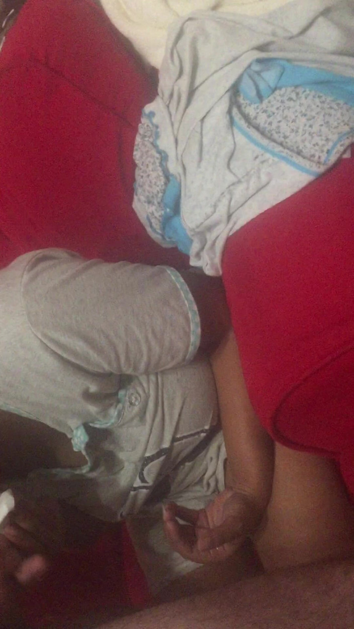 Megacute9999: Criada indonesia follada en la cara recibe un corrido en...