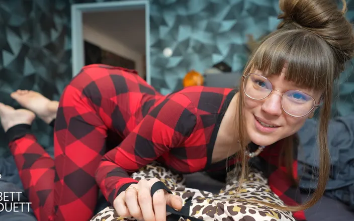BettDuett: Morning Sex Like a Wet Dream!!