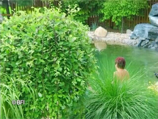 Mature Babes: I fuck mature in the garden