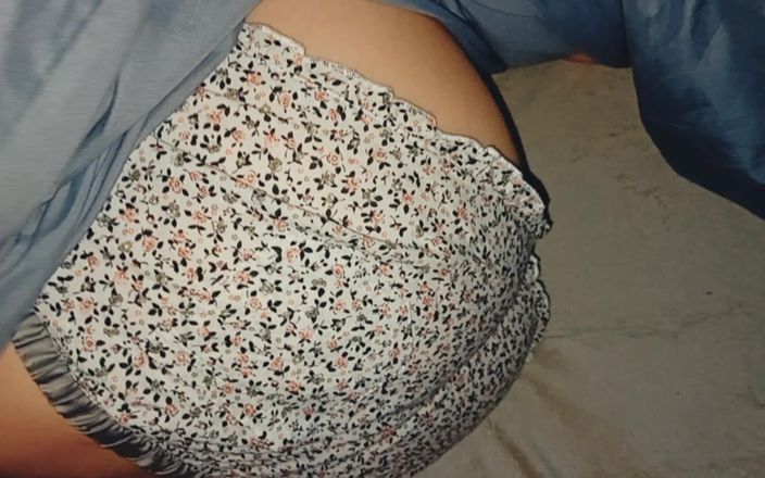 SadKarlos: I Woke Up My Roommate and Fucked Her Hard.