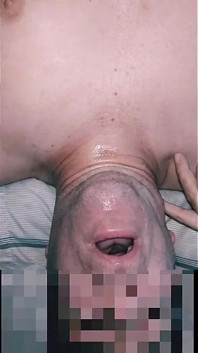 Enjoy Cum on Karl Face