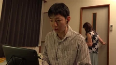 Je stále aktivní! Babička, která by snědla své vlastní potomky sv. 4-2