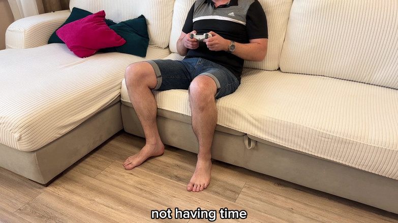 CumInMyMouthBaby: Üvey oğul kanepede sıkışan üvey annesini küstahçe sikiyor - konuşmalar ve ingilizce...