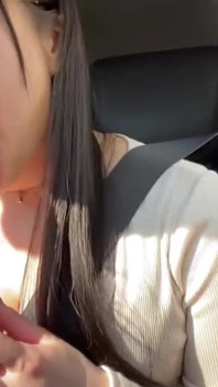 户外渴望曾经见过一个丰满的可爱女郎在完美的延误后喝热辣的精液？第一章