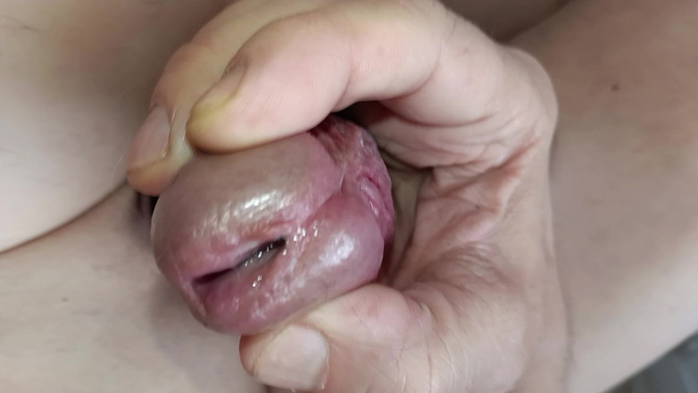 Titi19: Můj penis bere hodně ...