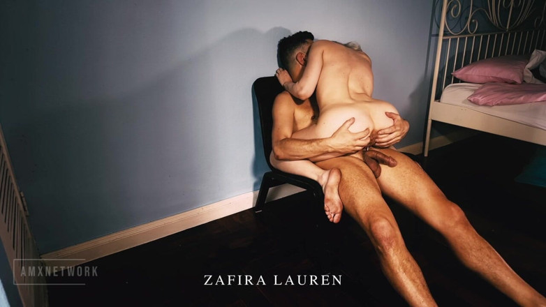 Am X Network: Live dengan Model Faphouse Zafira Lauren di Itali