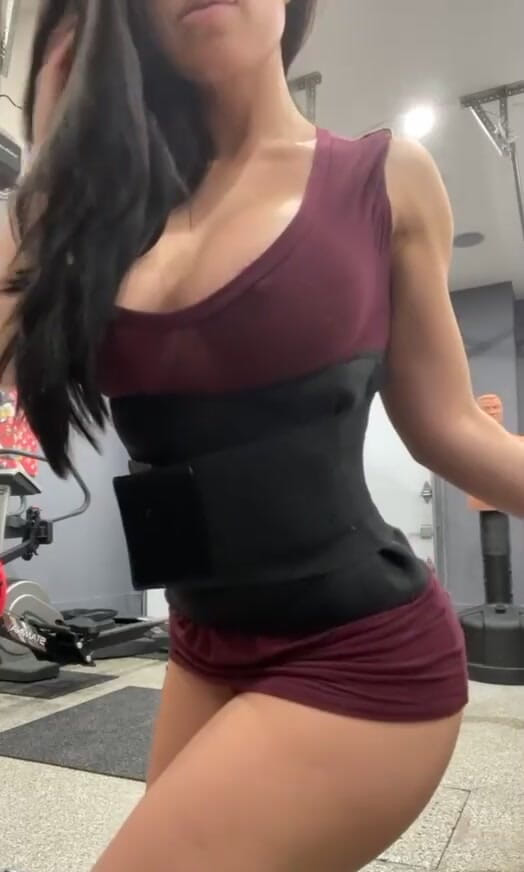 Miss Lexa: Моя тренировка наряда ничего, кроме футболки