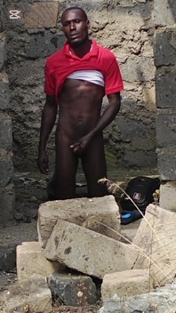 Shamba Boy Got Horny While on Duty