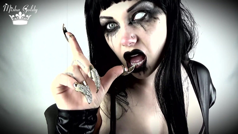 Goddess Misha Goldy: Sukubu zmusił cię do tego! JOI CEI
