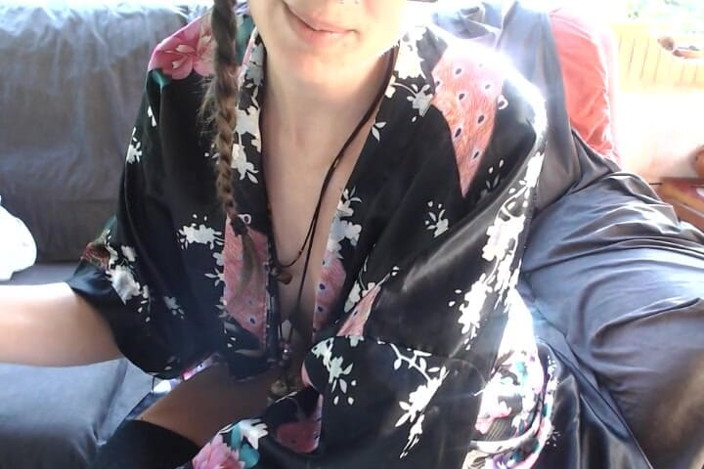 Goddess Maya: Webcaming di terasku