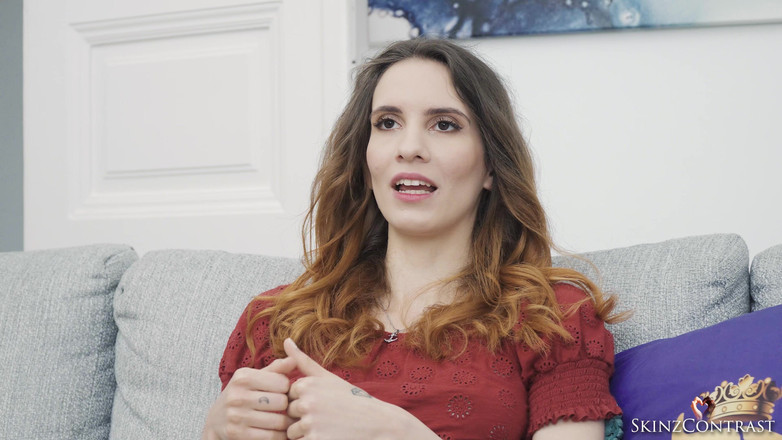 Skinz Contrast: Lili Charmelle의 인터뷰