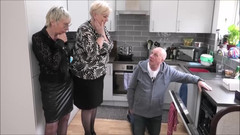 Uk Joolz: Joolz, barby ve bulaşık makinesi tamircisi!