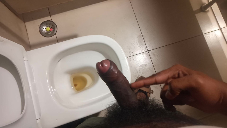 KUMBHA MANOJ KUMAR: Doctor Biggest Toy Enjoy on Countries Love Movement