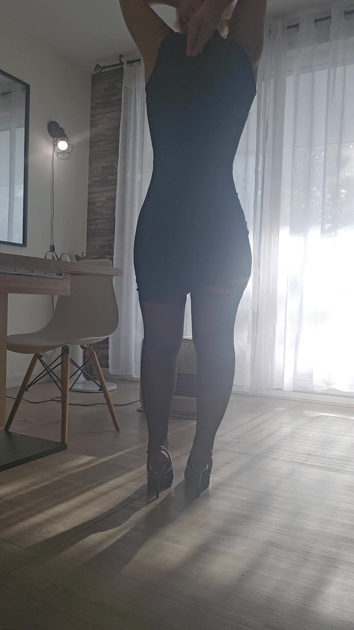 Sofy13: Você Namoraria Comigo Com Essa Roupa