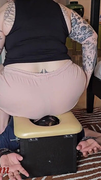 내 큰 엉덩이를 위한 좌석 훈련
