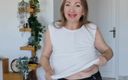 Maria Old: Enorme natuurlijke borsten stuiteren door hete gilf