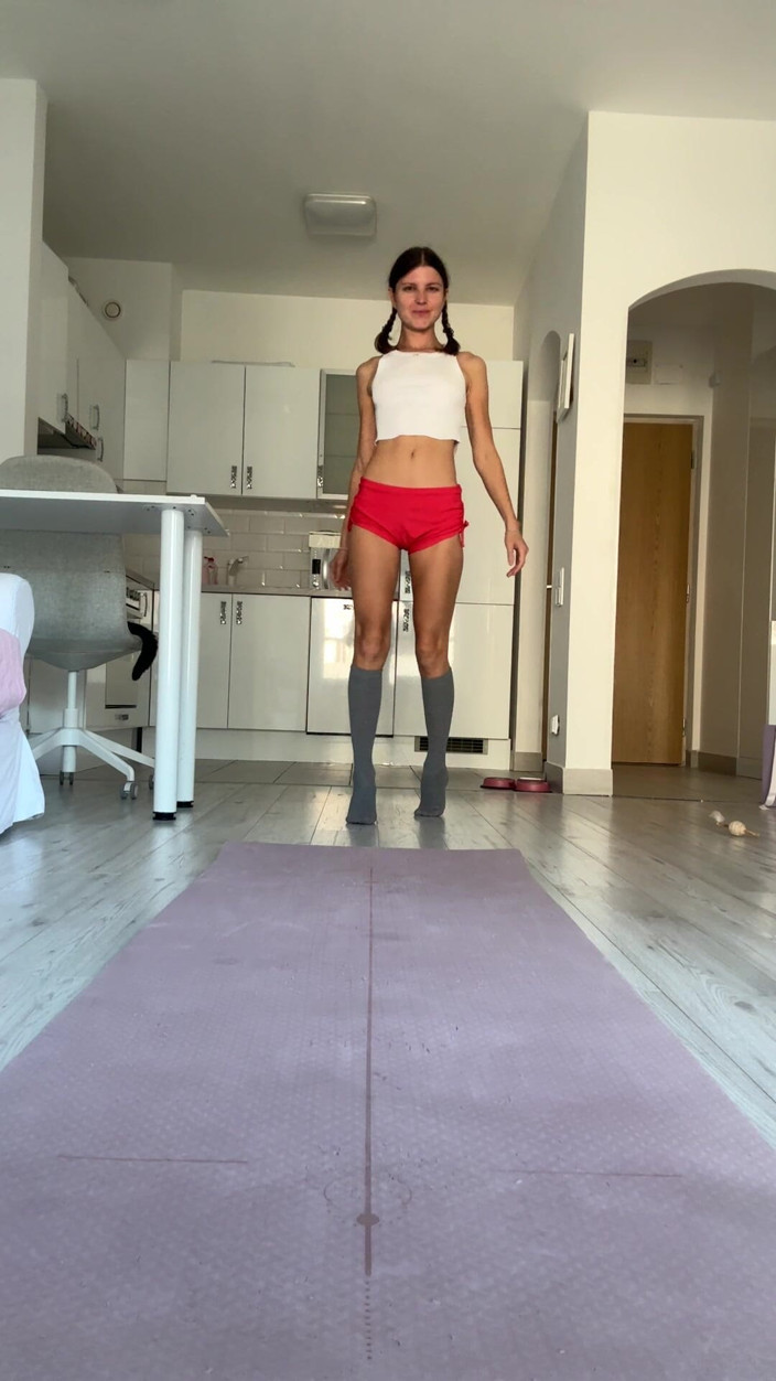 Gina Gerson: Sexy Talk and Oily Yoga