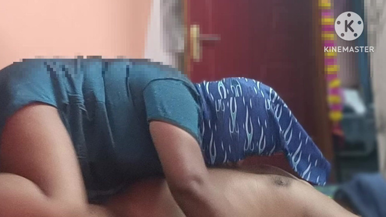 Sweethoneybgl: Indická manželka s obrovskými prsy má sex se svým přítelem...