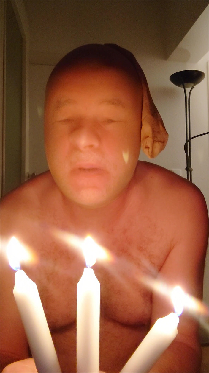 Carmen_Nylonjunge: Nylonový kluk přeje Třetí advent