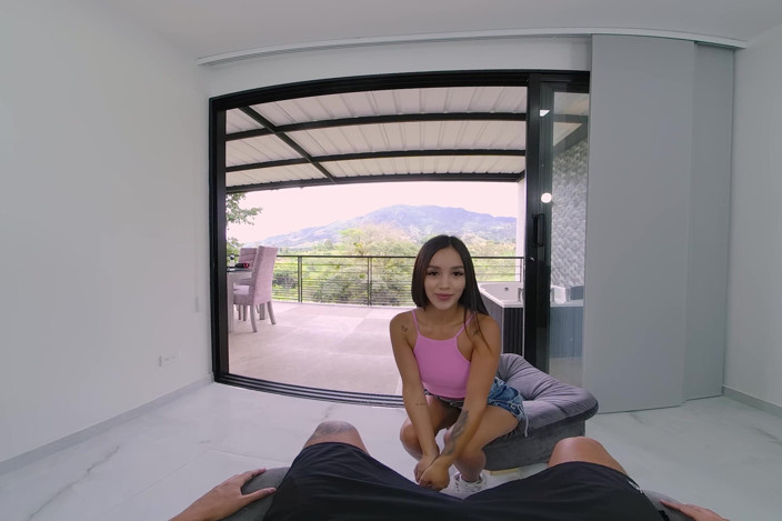 VR Latina: Sunny Side up