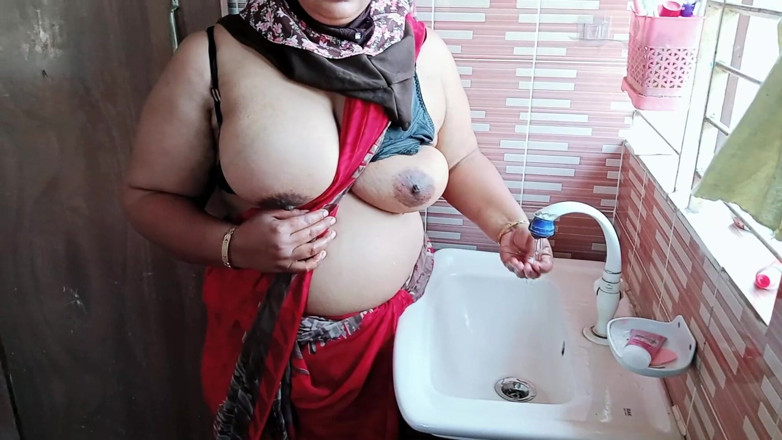 Morjenabb: Morjenabb_desi ex hotwife scopata hardcore alla pecorina cazzo in bangla...