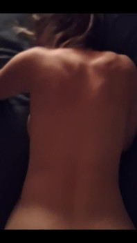 Night Time Is Ass Time. Speciellt med en sådan fin rund röv. Vad tycker du? Vill du se mer?