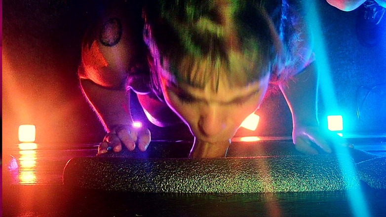 Cliff Media: Pełne wideo - Gloryhole Glow Party - Cliff Media Productions