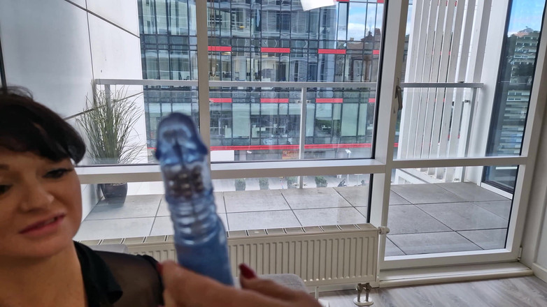 Wanilianna: Weiße strümpfe, schwarze strümpfe und lesbische liebesaffäre: teil 1