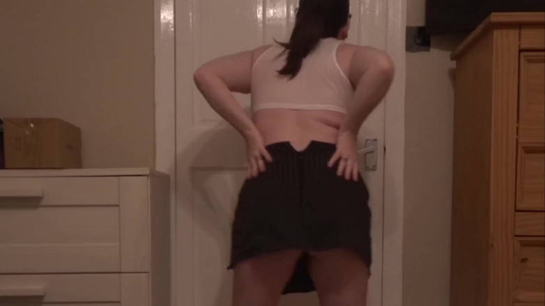 Littlevixen: Seksi sekreter soyunuyor