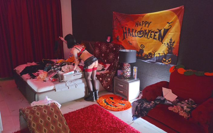 Short Skirt TV: 3 Hours 33 Minutes 33 Seconds of Madness Halloween Uncensored Super Try...
