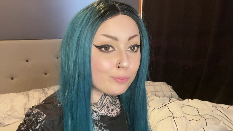 Miss Valentina: Pene pequeño en instrucciones de paja para castidad