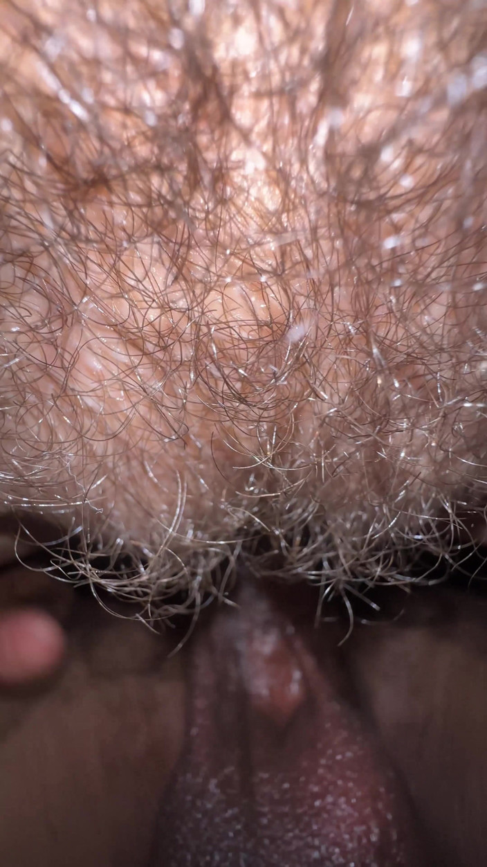 Evelin Stone: Kale's Monster Cock på nära håll POV creampie djup penetration