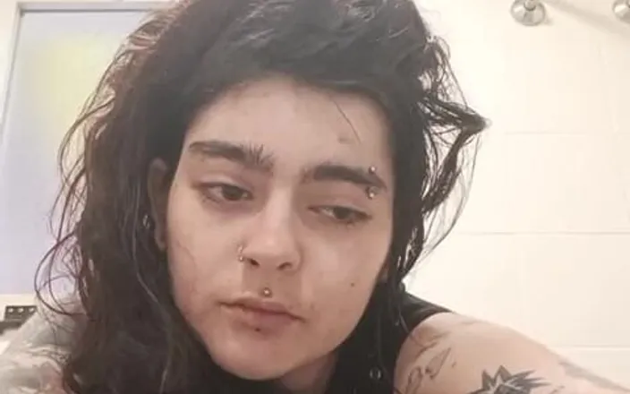InkedDevilXxx: Pee with period teen+18