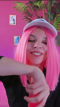 Mi masturbo il dildo pov e immagina che sia il tuo cazzo tra le mie mani
