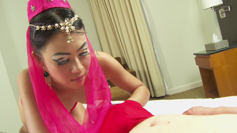 Asian Addiction: Pantat bahenol cewek hot asia dientot habis-habisan sampai matanya merem...