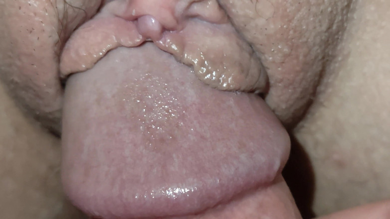 Casal Amador: Close-up: Wet Pussy and Lots of Cum After Fuck