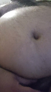 Menjadi babi gemuk dan kotor membuatku orgasme