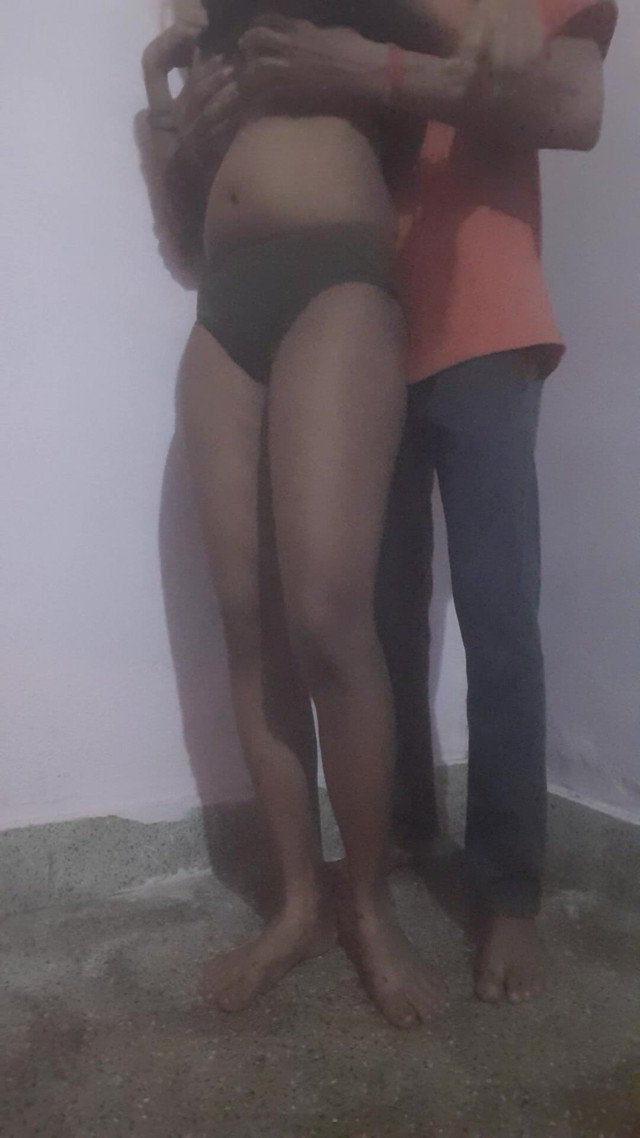 Desi School Girl Sex Room in Real Hindi Videos (Kaveri5)