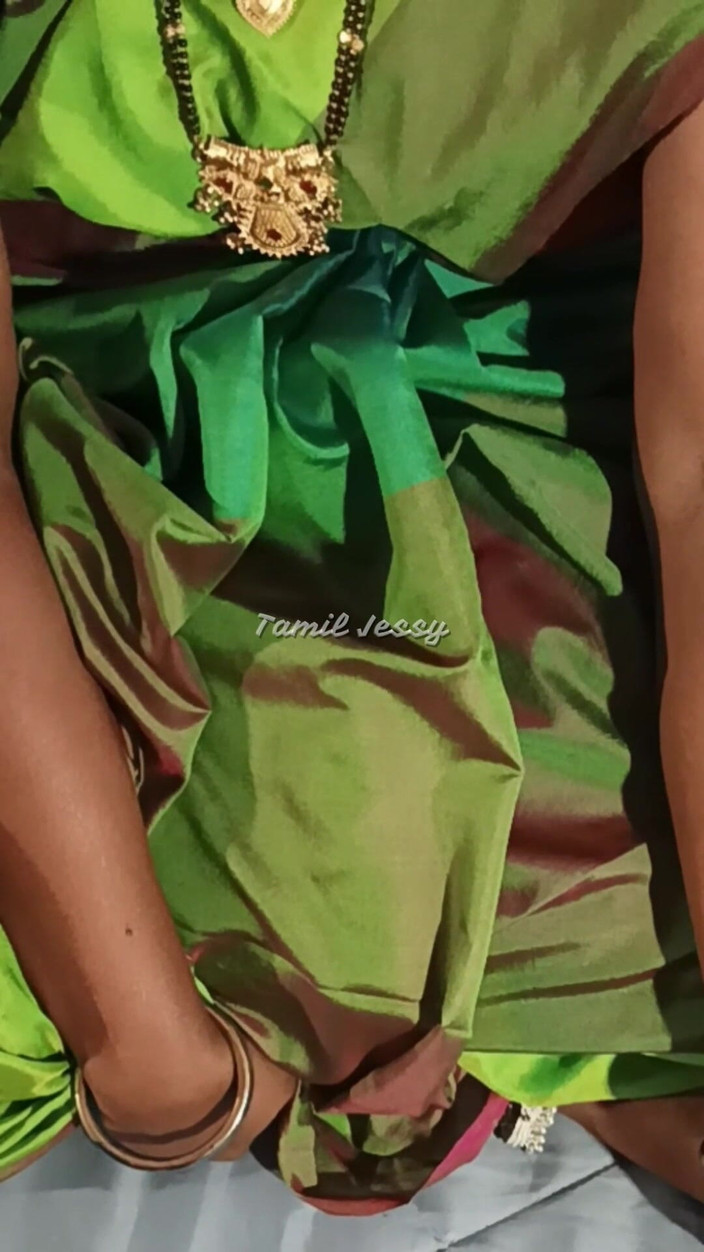 Tamil Jessy: Sorellastra e fratellastro gioca