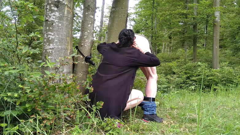 Toilet Mommy: Güzel kız en iyi göt yalamayı alıyor, gerçek çift