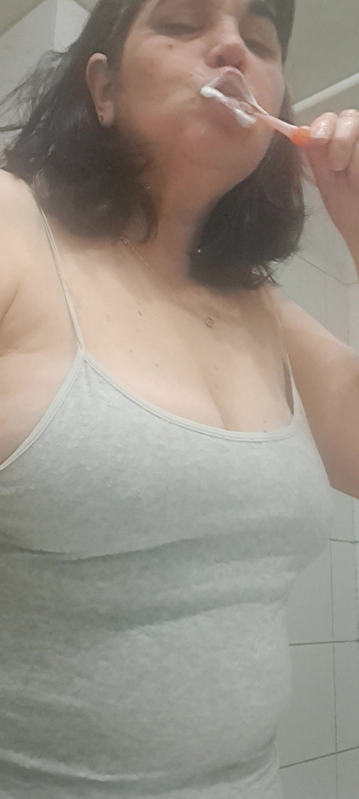Mommy big hairy pussy: Pasta In Bocca