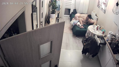 LuTosT: Moje nevlastní sestra ke mně přichází, probuď mě kouřením a...