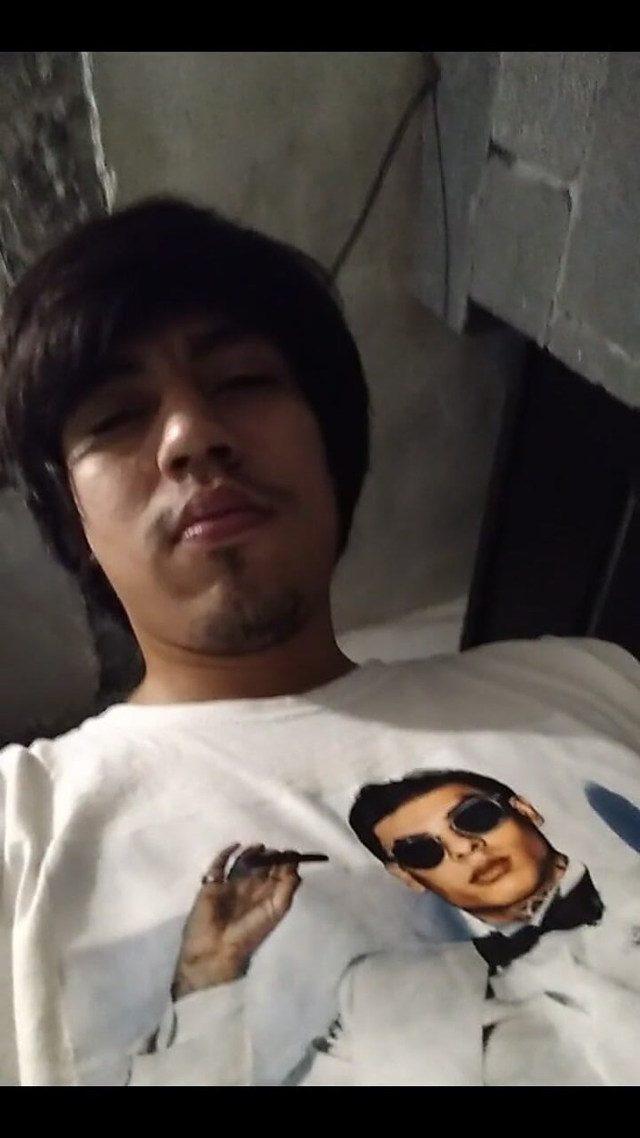 AlexAlejandro13: 그것은 금요일입니다