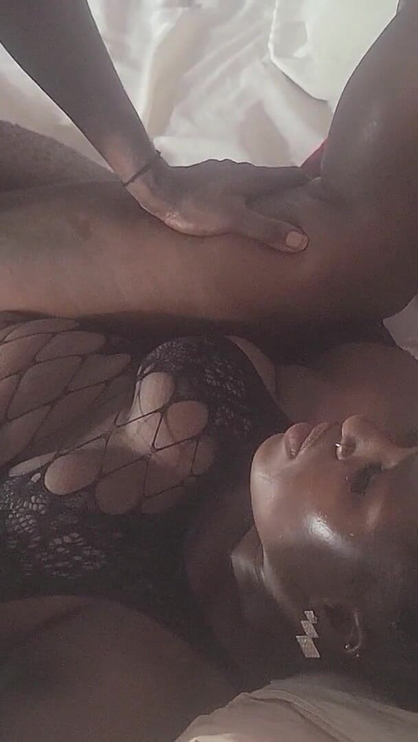 I Fuck My Bros (Deep pussy studio)