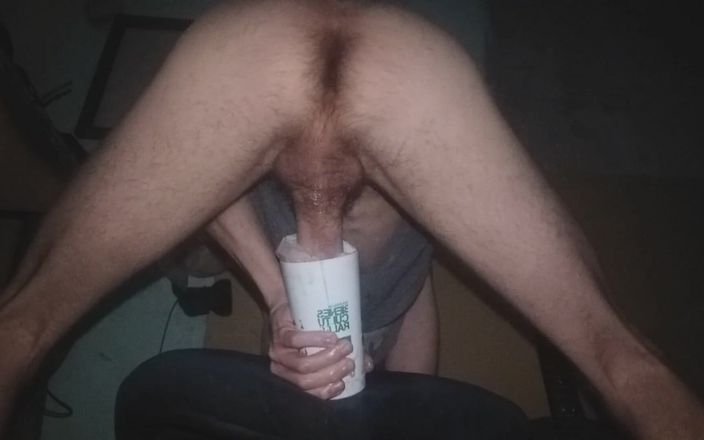 Jeddrew: Deze eigengemaakte seksspeeltje liet me 3 keer klaarkomen