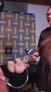 Dominatrix愛人4月 - タンタリー人形ファック