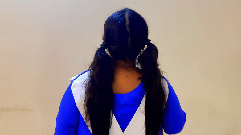 Aria Mia: Junge und schulmädchen